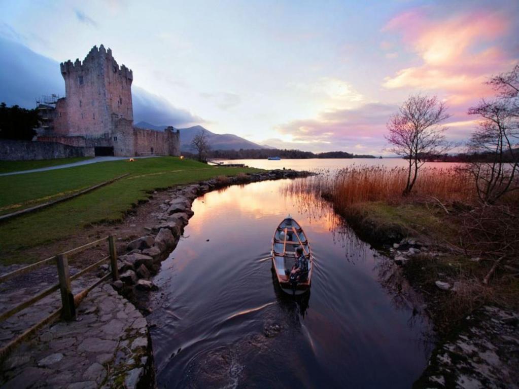 Killarney Randles Hotel ภายนอก รูปภาพ